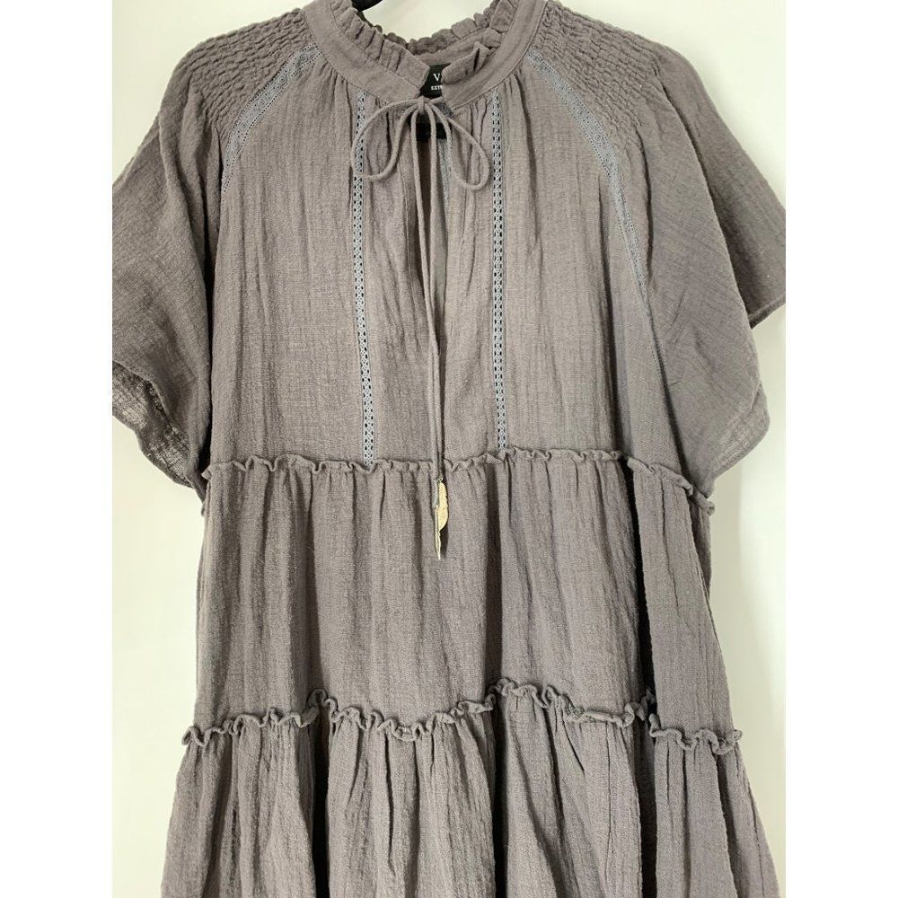 Vici Charcoal Tiered Dress - Picture 2 of 12